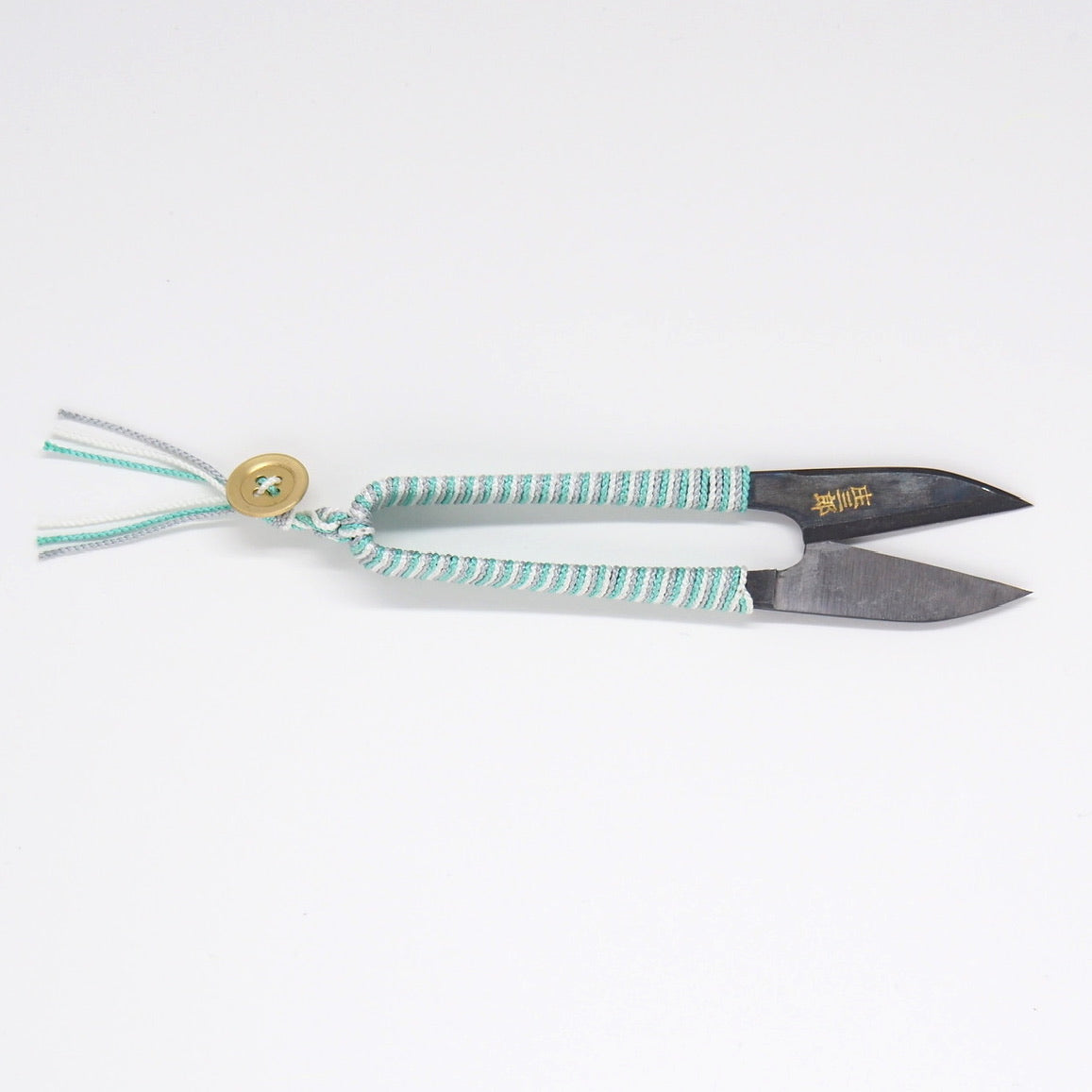 SHOZABURO THREAD SNIPS WITH SILK IGA BRAID - GREEN