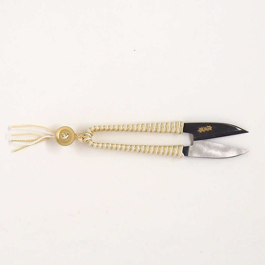 SHOZABURO THREAD SNIPS WITH SILK IGA BRAID - GOLD